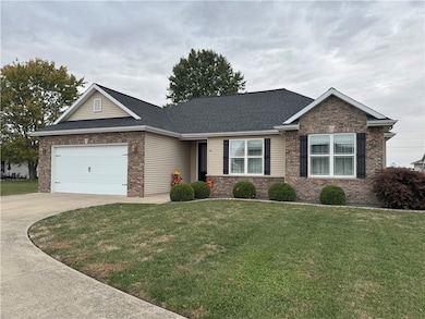 708 Shiloh Place, Effingham, IL 62401 - photo 3