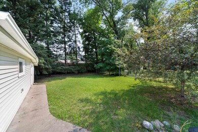 235 David St, South Bend, IN 46637 - photo 4