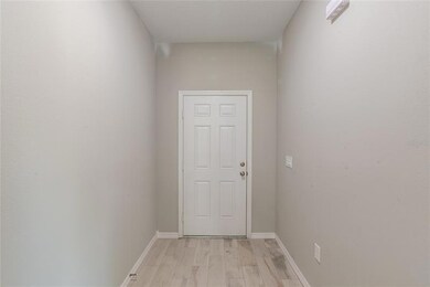 34 Fisher Terrace, Ocklawaha, FL 32179 - photo 4