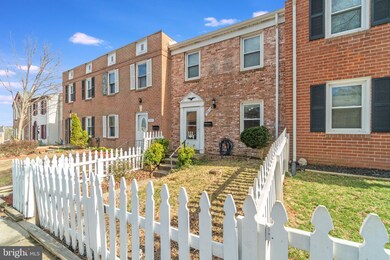 2911 Wetherburn Ct, Woodbridge, VA 22191 - photo 2