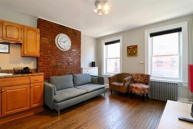 352 Varick St unit 3, Jersey City, NJ 07302 - photo 2
