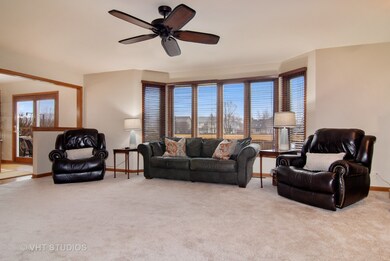 1503 Carlyle Rd, Naperville, IL 60564 - photo 5