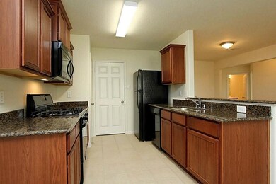 20715 Round Key Dr, Hockley, TX 77447 - photo 2