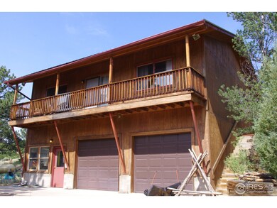 Studio. 2 car garage/workshop/greenhouse 2br/1b