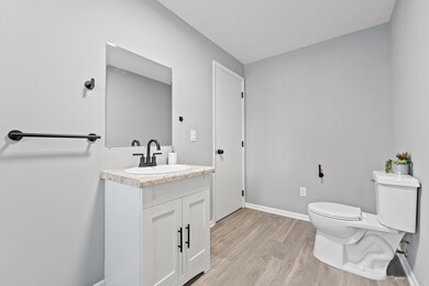 411 Highland Ave, Ossian, IN 46777 - photo 6