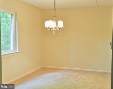 11835 Shire Ct unit 11A, Reston, VA 20191 - photo 4