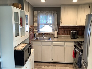 16 Bulfinch Rd, Lynn, MA 01902 - photo 4