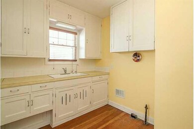 2803 49th St, Des Moines, IA 50310 - photo 5