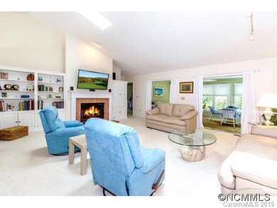 Wall of Built-ins