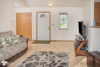 Living Room_DMD_6166-SMALL
