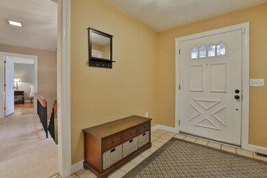 27 W Adelaide Ave, Nashua, NH 03064 - photo 6