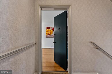 2949 S Columbus St unit A2, Arlington, VA 22206 - photo 3