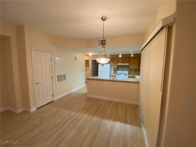 3825 Juno Beach St unit 104, Las Vegas, NV 89129 - photo 3