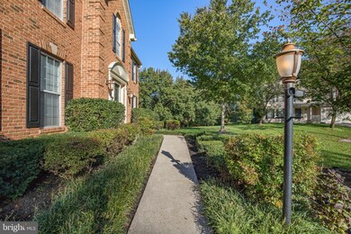 6516 Wood Pointe Dr, Glenn Dale, MD 20769 - photo 5