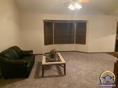 2837 SW Dukeries Rd, Topeka, KS 66614 - photo 5