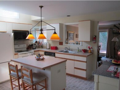 9 Highland Ridge Rd unit 9, New London, NH 03257 - photo 2