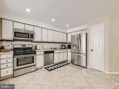 9528 Georgian Way, Owings Mills, MD 21117 - photo 7