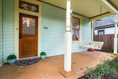 906 Arlington St, Houston, TX 77008 - photo 2