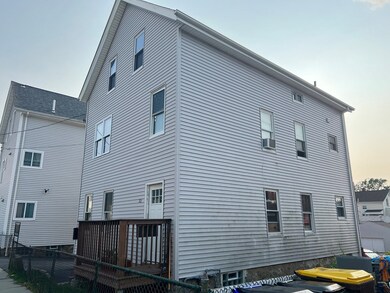 32 Slater St, Fall River, MA 02720 - photo 2