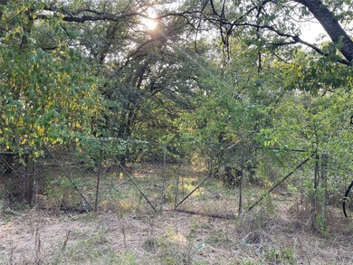 350 Oak Valley Ln, Springtown, TX 76082 - photo 6