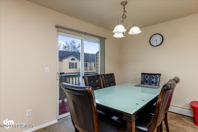 06-Dining Room 20220506-DW-1393-Edit
