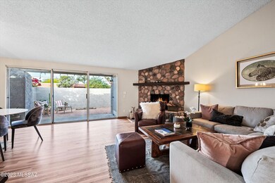 04-Living Area
