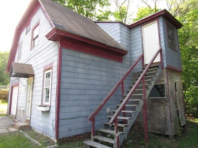 10 Gerrish St, Franklin, NH 03235 - photo 4