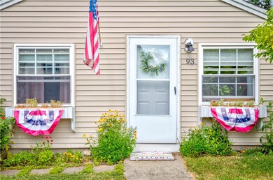 93 Tell St, Warwick, RI 02889 - photo 2