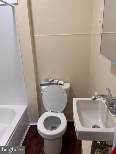 1055 Thurman St, Camden, NJ 08104 - photo 5