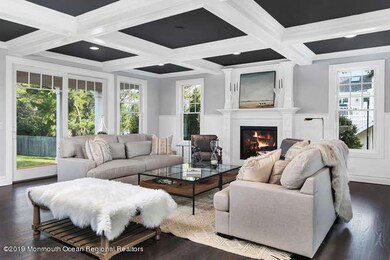 10 Monmouth Shire Ln Spring-small-008-05