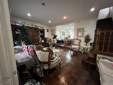 104-09 201st St, Jamaica, NY 11412 - photo 2