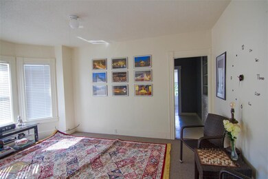 105 Pickering Rd unit A and B, Rochester, NH 03839 - photo 4