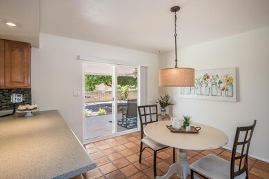 Breakfast nook