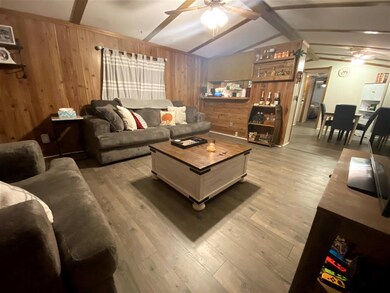 102 Daffodil Hill Ln, Rochester, NH 03868 - photo 4