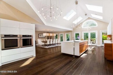 32 Greenbrier Ln, Stamford, CT 06903 - photo 4