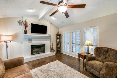 803 Shady Creek Ln, Bedford, TX 76021 - photo 5