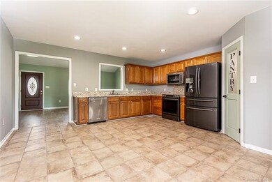 kitchen and breakfast area