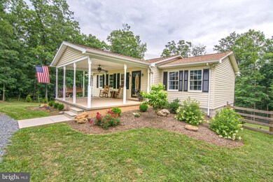 278 Blue Bell Ln, Strasburg, VA 22657 - photo 3