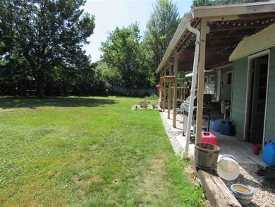 8 Rocky Ln, Berlin, NH 03570 - photo 5
