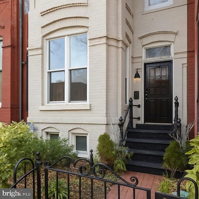 726 3rd St NE, Washington, DC 20002 - photo 2