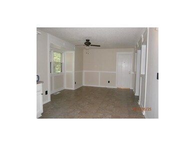 Dine in Style!  Perfect little nook for a Buffet! 