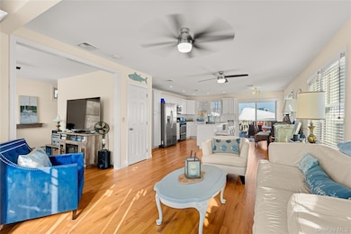 125 Ocean Ave, Bay Shore, NY 11706 - photo 2