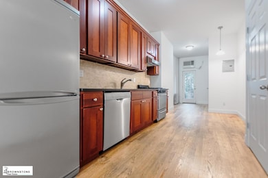 314 Graham Ave unit 1L, Brooklyn, NY 11211 - photo 5