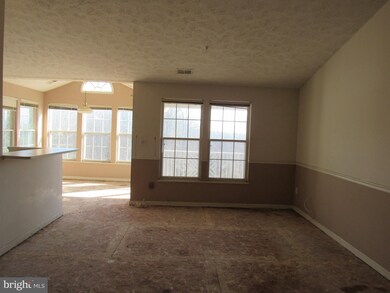 695 Winding Stream Way unit 302, Odenton, MD 21113 - photo 3