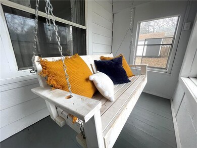 3 season porch front of house