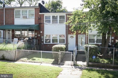 409 Burbank Ct, Halethorpe, MD 21227 - photo 2