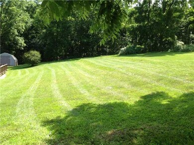 Yard/Garden Big, tiered back yard with plenty of r