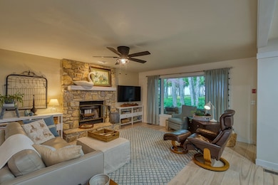 8153 Bay Dr unit F-3, Egg Harbor, WI 54209 - photo 6