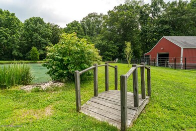 5805 Crystal Lakes Dr-4