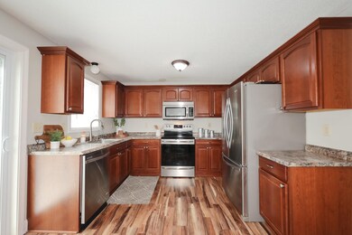 1035 S Mammoth Rd unit 2, Manchester, NH 03109 - photo 6